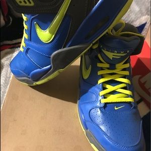 Nike air flight falcon